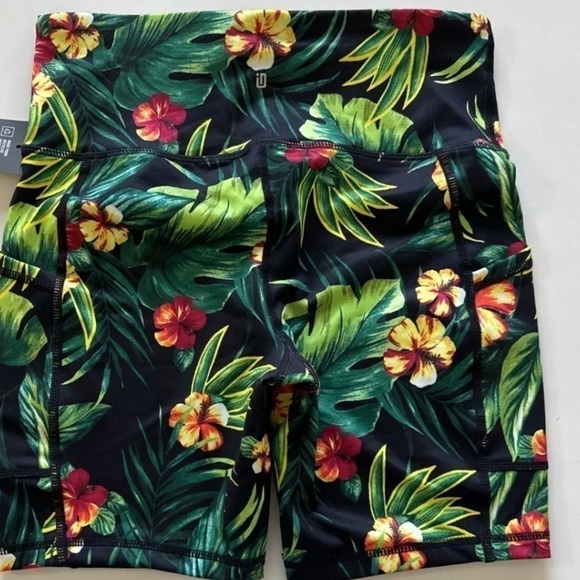 ID Ideology Compression 7" Bike Shorts Women's True Black Tropical Print - Picture 9 of 14